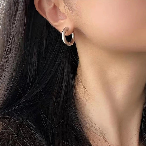 Silver Classic Small 18mm Hoops
