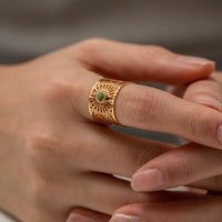 18K Vintage Stone Open Ring