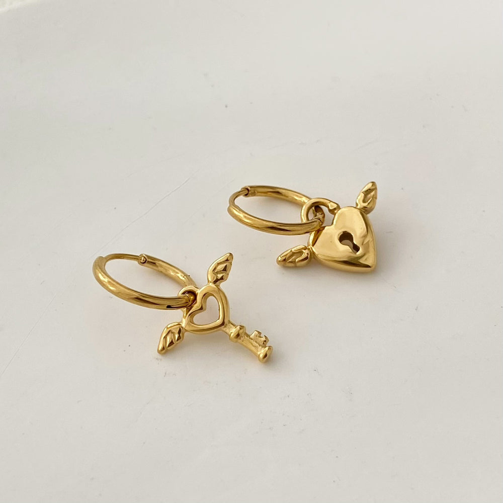 18K Gold Key Heart Drop Earrings
