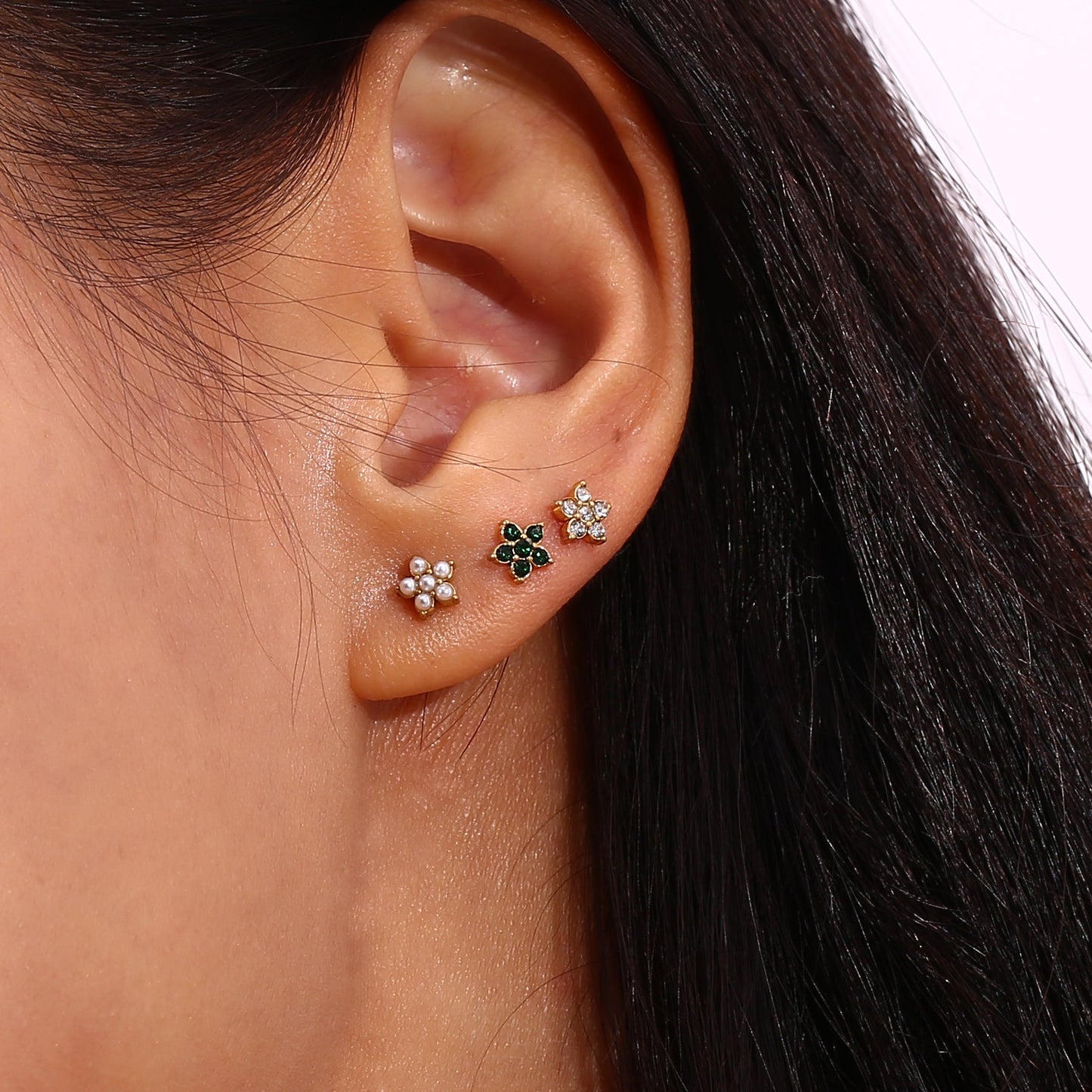 18K Dainty Flower Stud Earrings