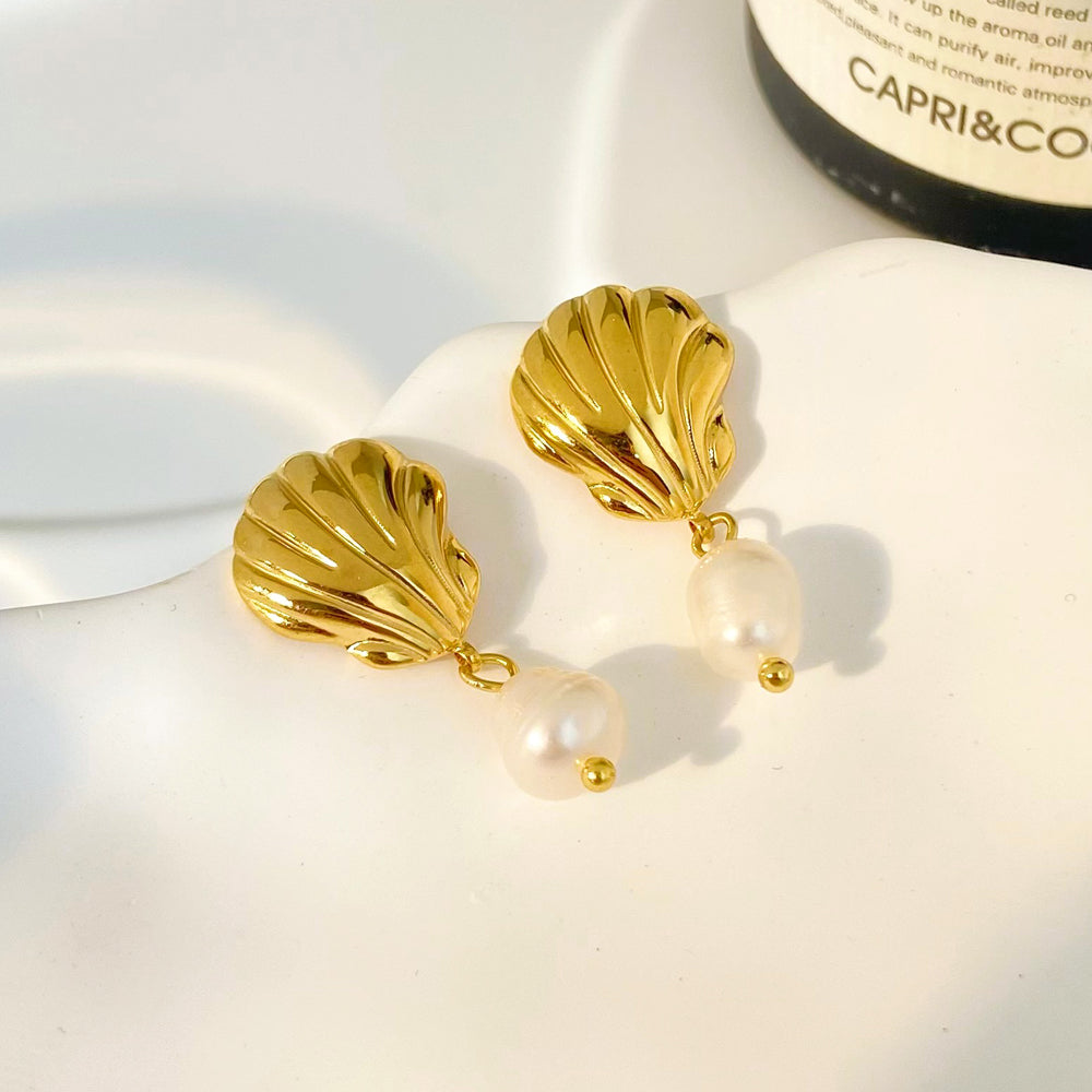 18K Seashell Freshwater Pearl Earrings