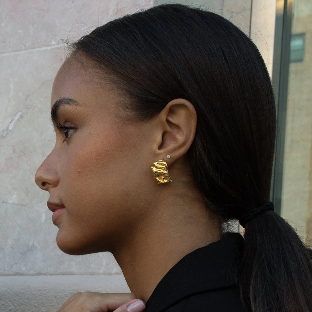 18K Vintage Textured Statement C Hoops