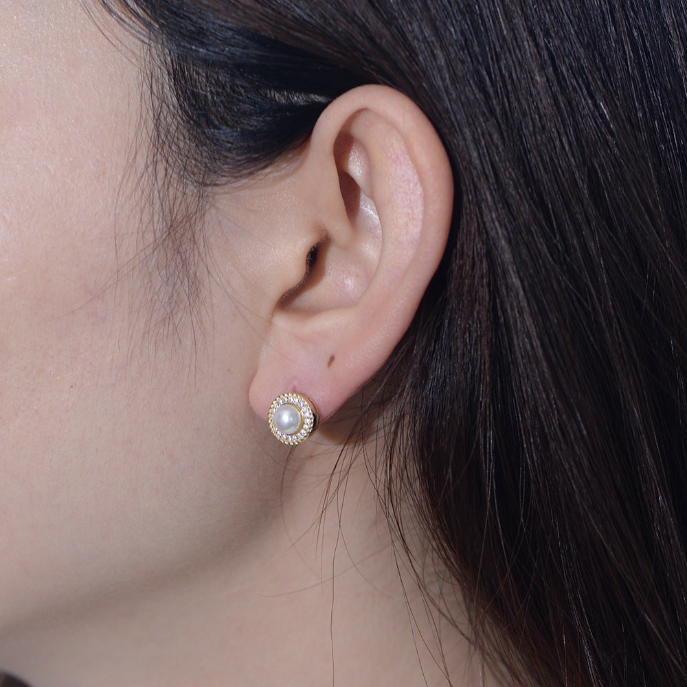 18K Vermeil Elegant Pearl Studs