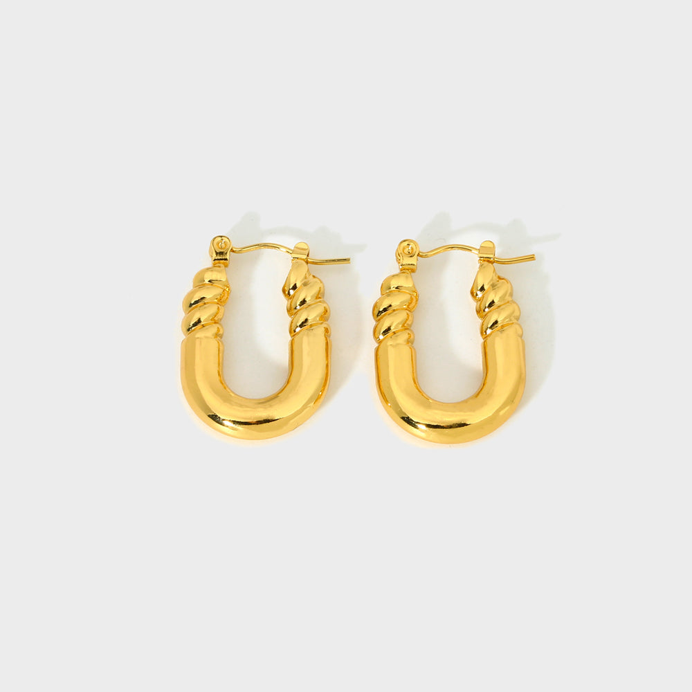 Geometric U-shaped Thread Huggie Earrings